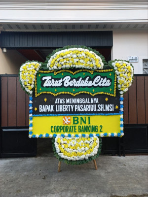 Papan Bunga Duka di Tegalrejo